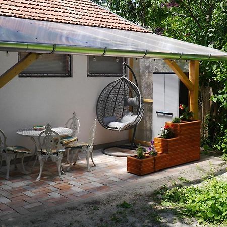 Apartament Fenyves-Lak Szalkszentmárton Zewnętrze zdjęcie